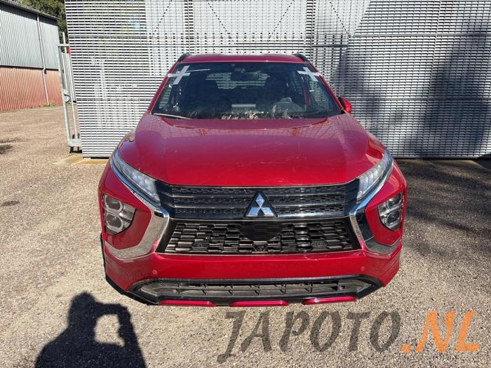 Mitsubishi Eclipse Cross Sloopvoertuig (2023, Rood)