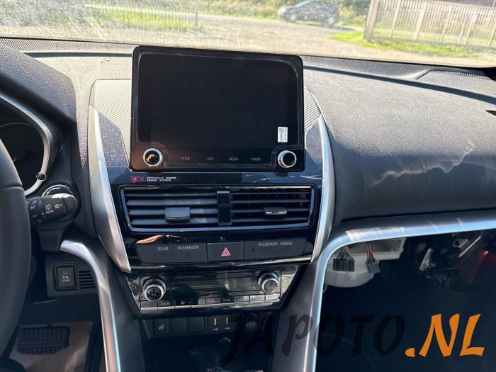 Mitsubishi Eclipse Cross Sloopvoertuig (2023, Rood)