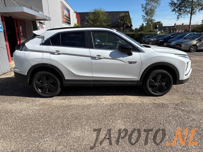 Mitsubishi Eclipse Cross 2.4 16V PHEV 4x4 Sloopvoertuig (2023)