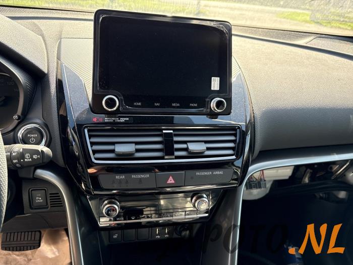 Mitsubishi Eclipse Cross 2.4 16V PHEV 4x4 Sloopvoertuig (2023)
