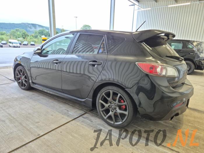 Mazda 3. Sloopvoertuig (2013)