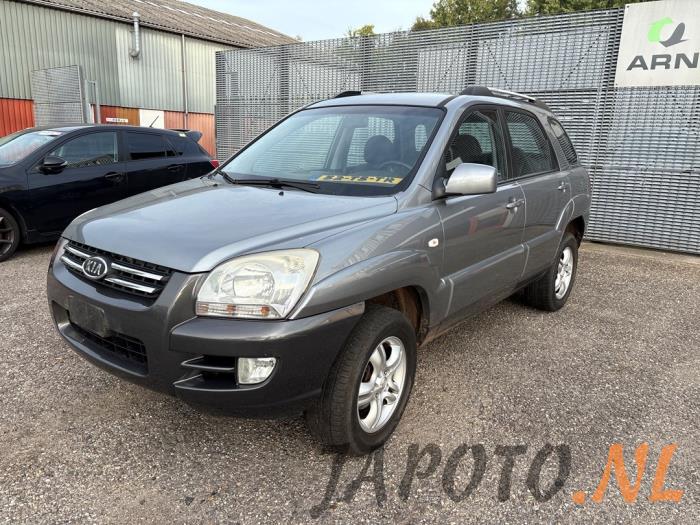 Kia Sportage 2.0 CVVT 16V 4x2 Sloopvoertuig (2007, Grijs)
