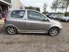 Toyota Yaris 1.5 T Sport 16V VVT-i Sloopvoertuig (2001, Grijs)