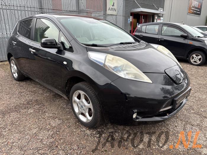 Nissan Leaf Leaf Sloopvoertuig (2011, Zwart)