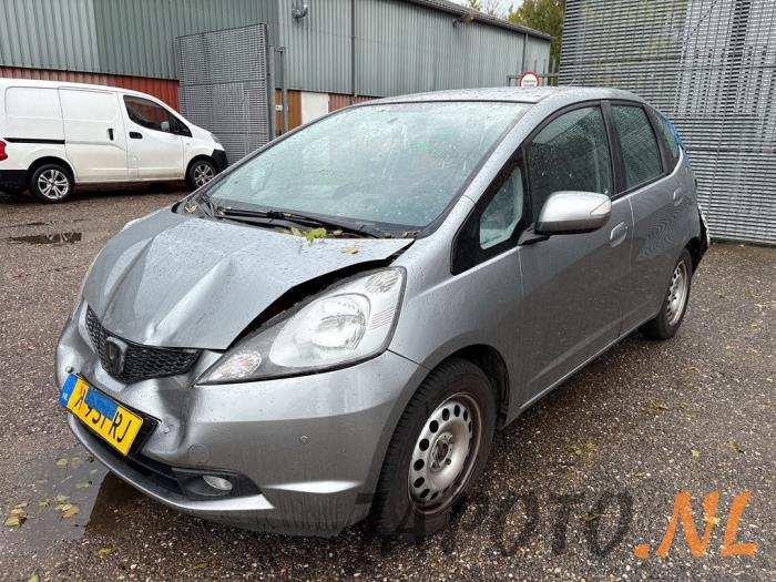Honda Jazz 1.4 VTEC 16V Sloopvoertuig (2010, Grijs)