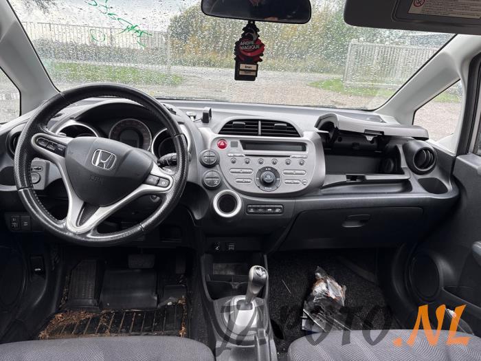 Honda Jazz 1.4 VTEC 16V Sloopvoertuig (2010, Grijs)
