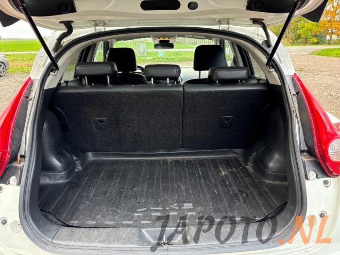 Nissan Juke 1.6 16V Sloopvoertuig (2011, Wit)