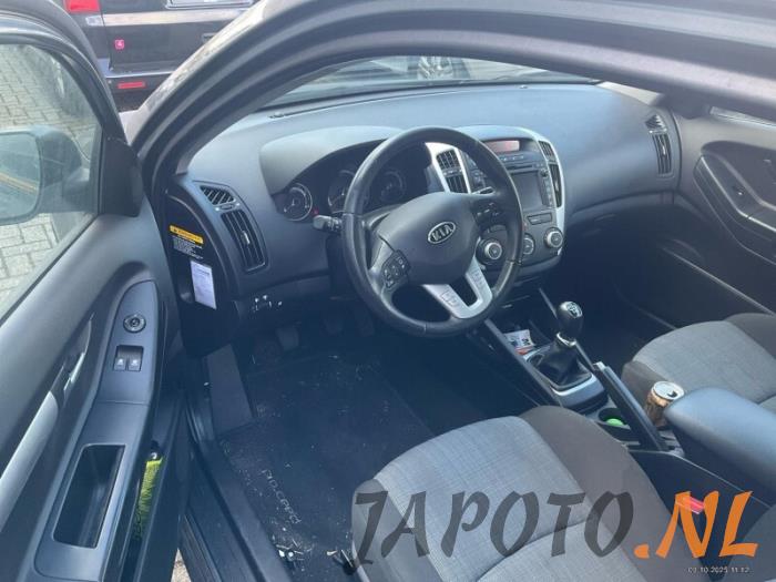 Kia Pro cee'd 1.4 CVVT 16V Sloopvoertuig (2010, Grijs)