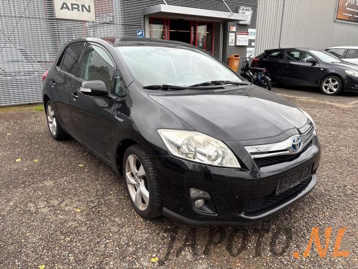 Toyota Auris 1.8 16V HSD Full Hybrid Sloopvoertuig (2011, Zwart)