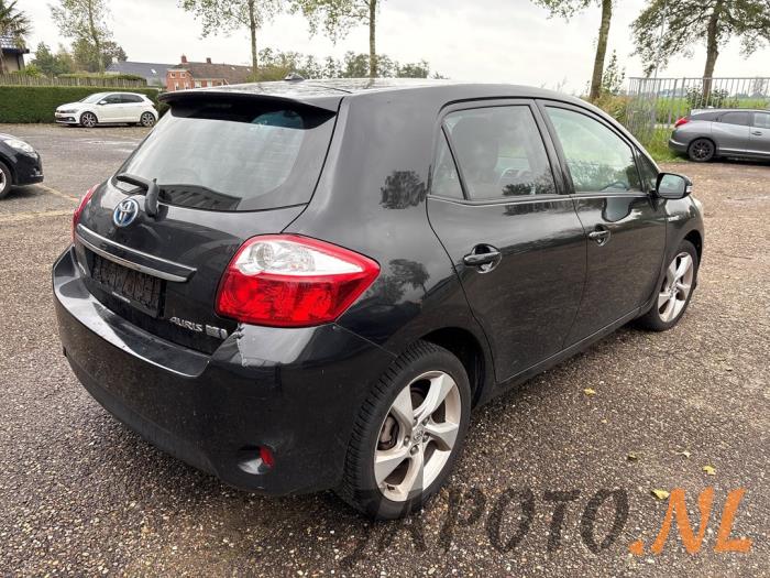 Toyota Auris 1.8 16V HSD Full Hybrid Sloopvoertuig (2011, Zwart)