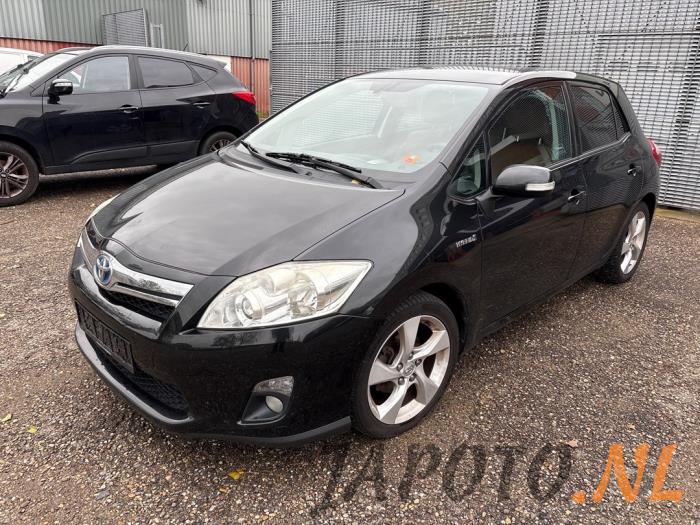 Toyota Auris 1.8 16V HSD Full Hybrid Sloopvoertuig (2011, Zwart)
