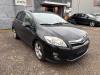 Toyota Auris 1.8 16V HSD Full Hybrid Sloopvoertuig (2011, Zwart)