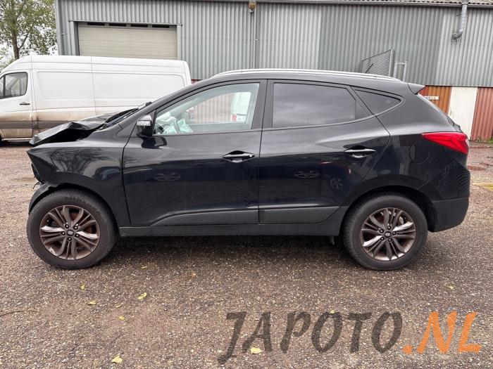 Hyundai iX35 1.6 GDI 16V Sloopvoertuig (2014, Zwart)