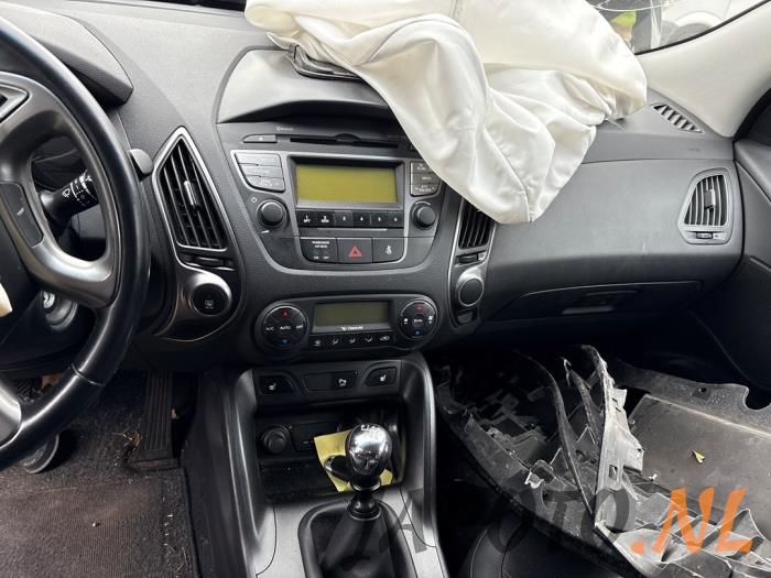 Hyundai iX35 1.6 GDI 16V Sloopvoertuig (2014, Zwart)