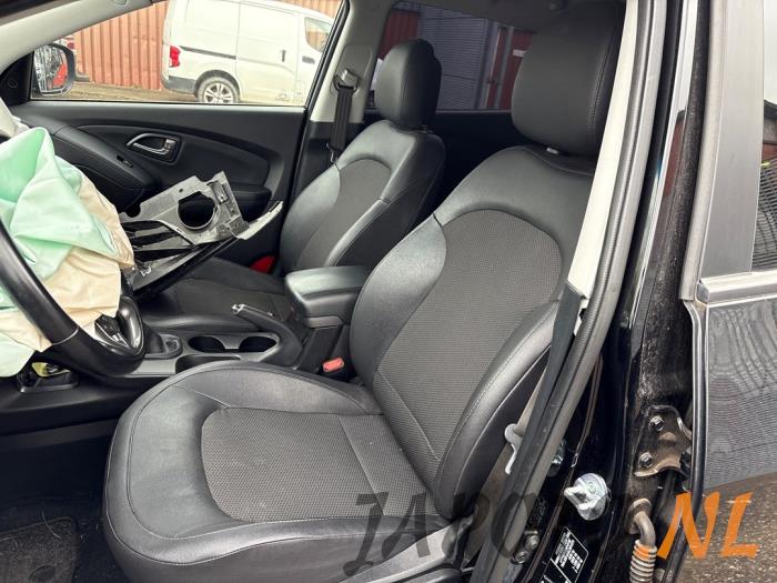 Hyundai iX35 1.6 GDI 16V Sloopvoertuig (2014, Zwart)