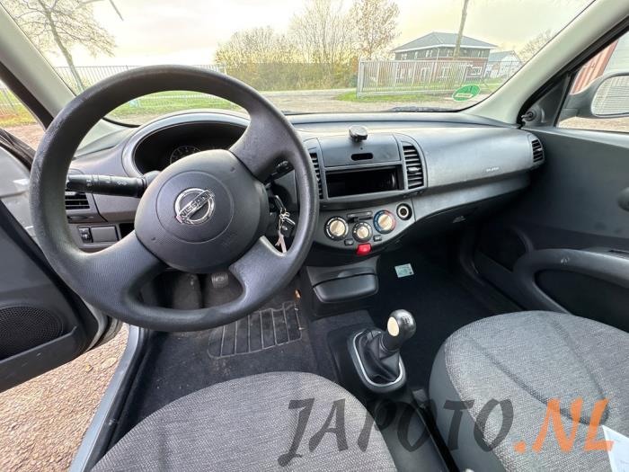 Nissan Micra 1.2 16V Sloopvoertuig (2005, Grijs)