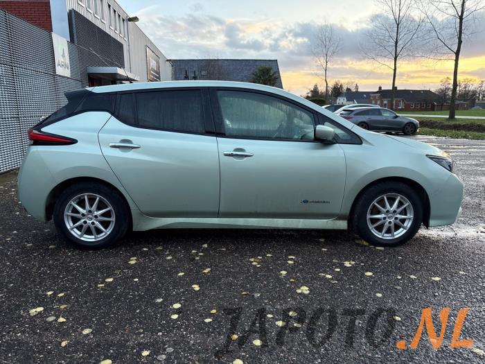 Nissan Leaf 39/40kWh Sloopvoertuig (2018, Grijs)