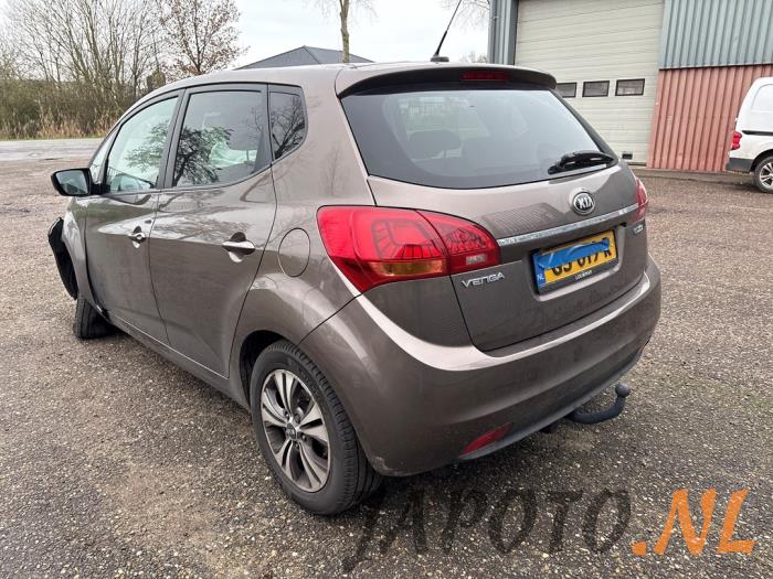 Kia Venga 1.4 CVVT 16V Sloopvoertuig (2015, Bruin)