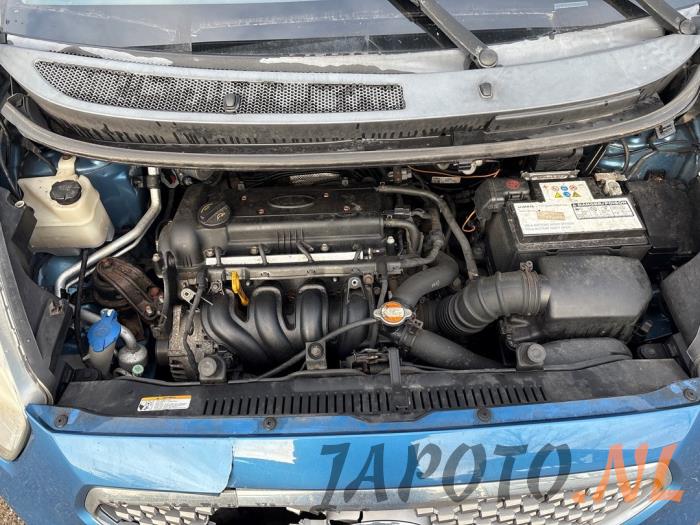 Kia Venga 1.4 CVVT 16V Sloopvoertuig (2010, Blauw)