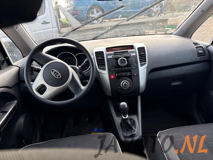 Kia Venga 1.4 CVVT 16V Sloopvoertuig (2010, Blauw)