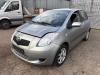 Toyota Yaris II 1.3 16V VVT-i Sloopvoertuig (2006, Grijs)