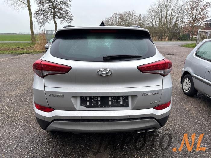 Hyundai Tucson 1.6 T-GDi 16V 4WD Sloopvoertuig (2017, Grijs)