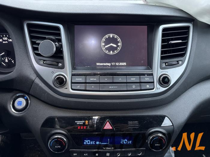 Hyundai Tucson 1.6 T-GDi 16V 4WD Sloopvoertuig (2017, Grijs)