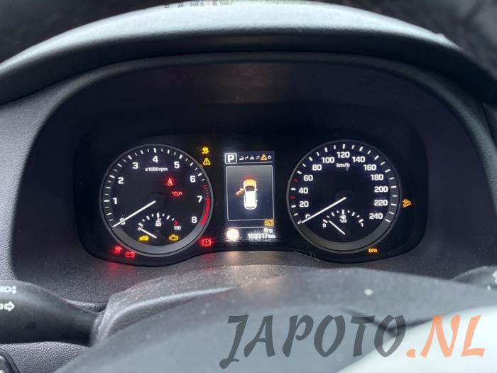 Hyundai Tucson 1.6 T-GDi 16V 4WD Sloopvoertuig (2017, Grijs)