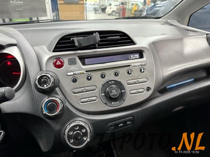 Honda Jazz 1.2 VTEC 16V Sloopvoertuig (2011, Zwart)