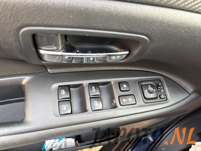 Mitsubishi Outlander Sloopvoertuig (1998)