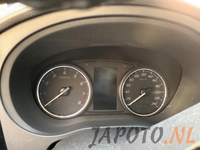 Mitsubishi Outlander Sloopvoertuig (1998)