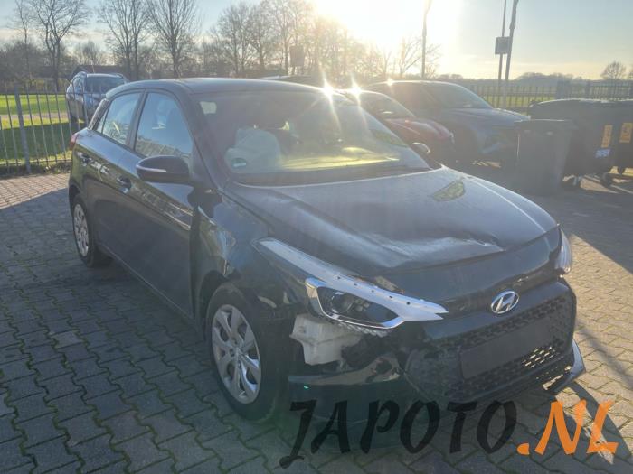 Hyundai i20 1.2i 16V Sloopvoertuig (2015, Zwart)