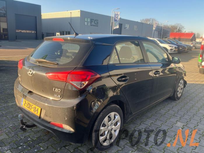 Hyundai i20 1.2i 16V Sloopvoertuig (2015, Zwart)