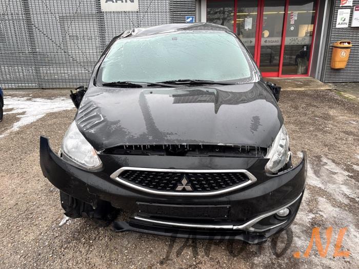 Mitsubishi Space Star 1.0 12V Sloopvoertuig (2017, Zwart)