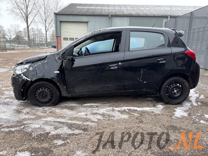 Mitsubishi Space Star 1.0 12V Sloopvoertuig (2017, Zwart)