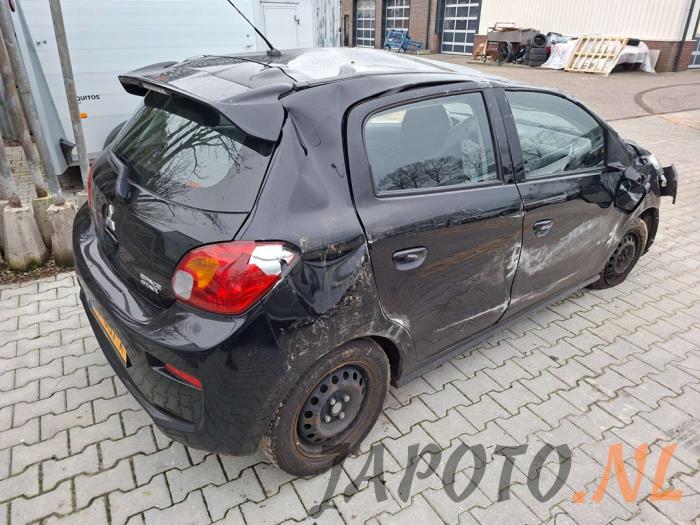 Mitsubishi Space Star 1.0 12V Sloopvoertuig (2017, Zwart)