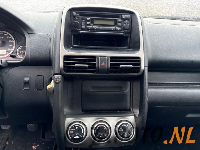 Honda CR-V 2.0i 16V VTEC Sloopvoertuig (2004, Grijs)