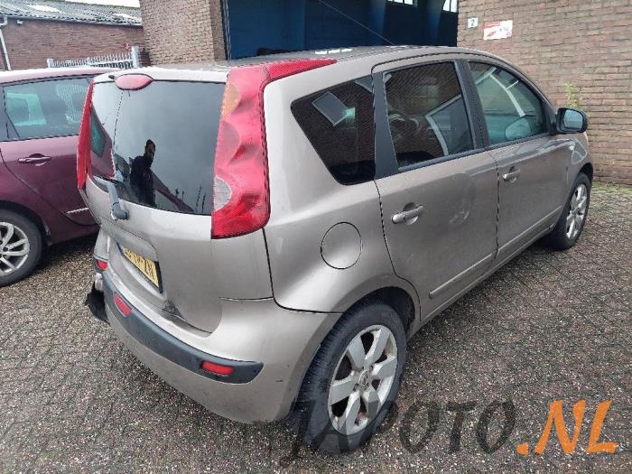 Nissan Note 1.6 16V Sloopvoertuig (2006, Bruin)