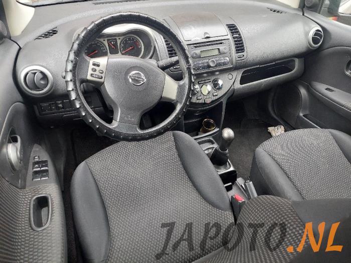 Nissan Note 1.6 16V Sloopvoertuig (2006, Bruin)