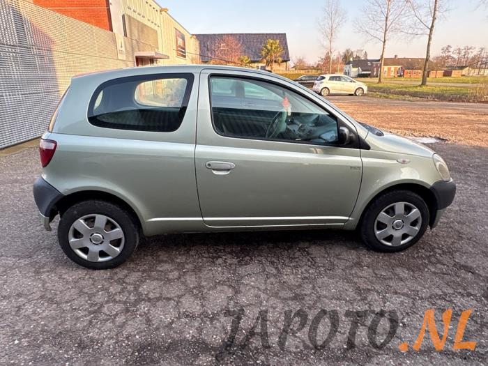 Toyota Yaris 1.0 16V VVT-i Sloopvoertuig (2002, Groen)