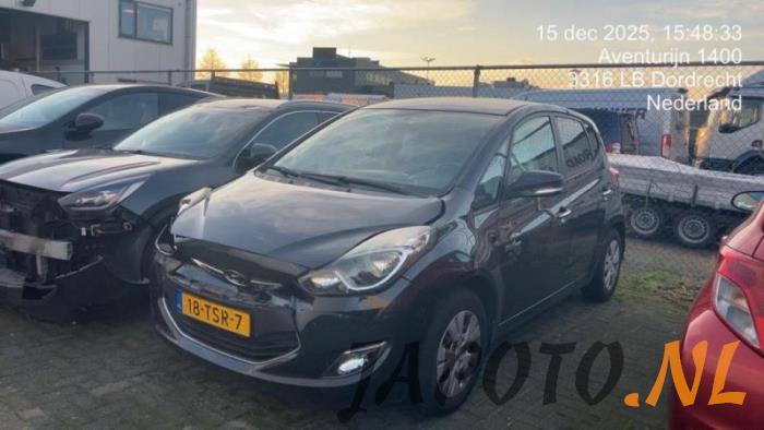 Hyundai iX20 1.4i 16V Sloopvoertuig (2012, Zwart)