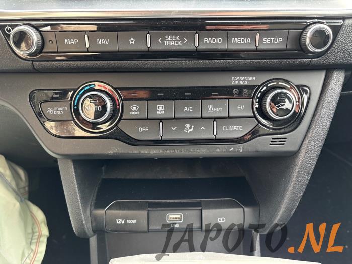 Kia Niro I E-Niro 64 kWh Sloopvoertuig (2021, Zwart)