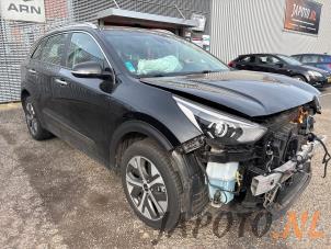 Kia Niro I E-Niro 64 kWh Sloopvoertuig (2021, Zwart)