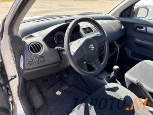 Suzuki Swift 1.3 VVT 16V Sloopvoertuig (2010, Grijs)