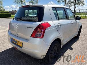 Suzuki Swift 1.3 VVT 16V Sloopvoertuig (2010, Grijs)