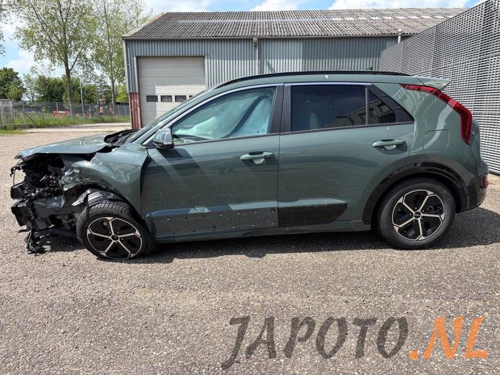 Kia Niro II 1.6 GDI Hybrid Sloopvoertuig (2025, Groen)
