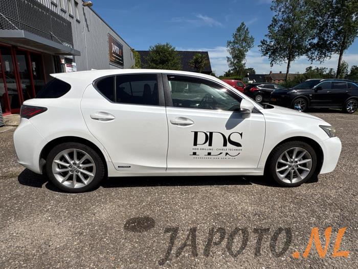Lexus CT 200h 1.8 16V Sloopvoertuig (2011, Wit)