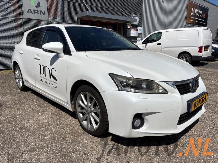 Lexus CT 200h 1.8 16V Sloopvoertuig (2011, Wit)