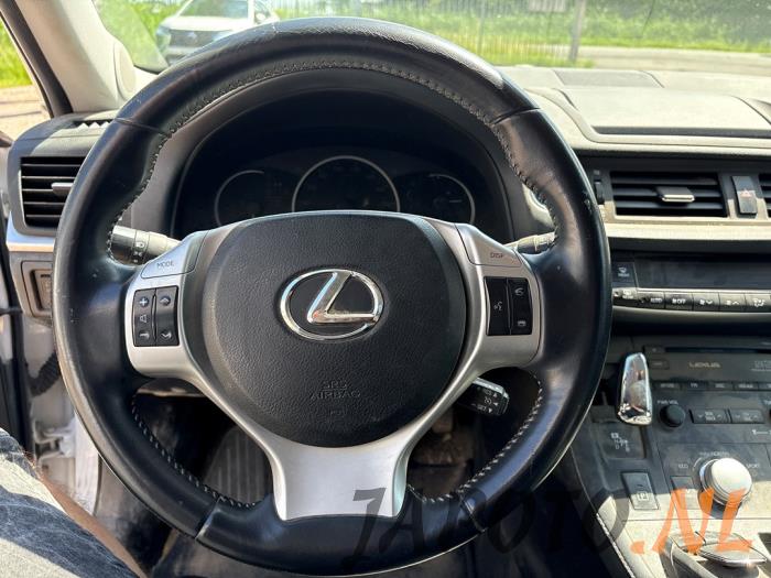 Lexus CT 200h 1.8 16V Sloopvoertuig (2011, Wit)