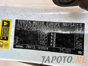 Lexus CT 200h 1.8 16V Sloopvoertuig (2011, Wit)